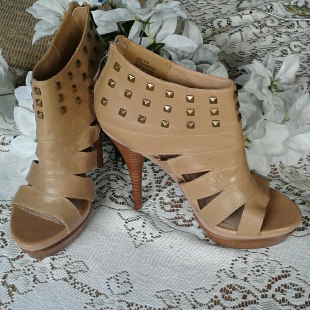 TWO LIPS CONTROL DRESS LEATHER PLATFORM STILETTOS
